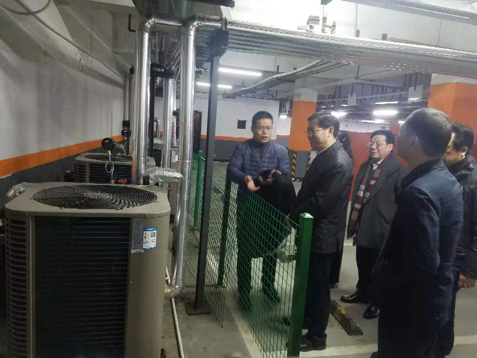 萬(wàn)都熱水器_小.jpg